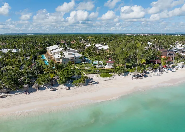 Grand Palladium Palace Spa & CasinoResort Hotel